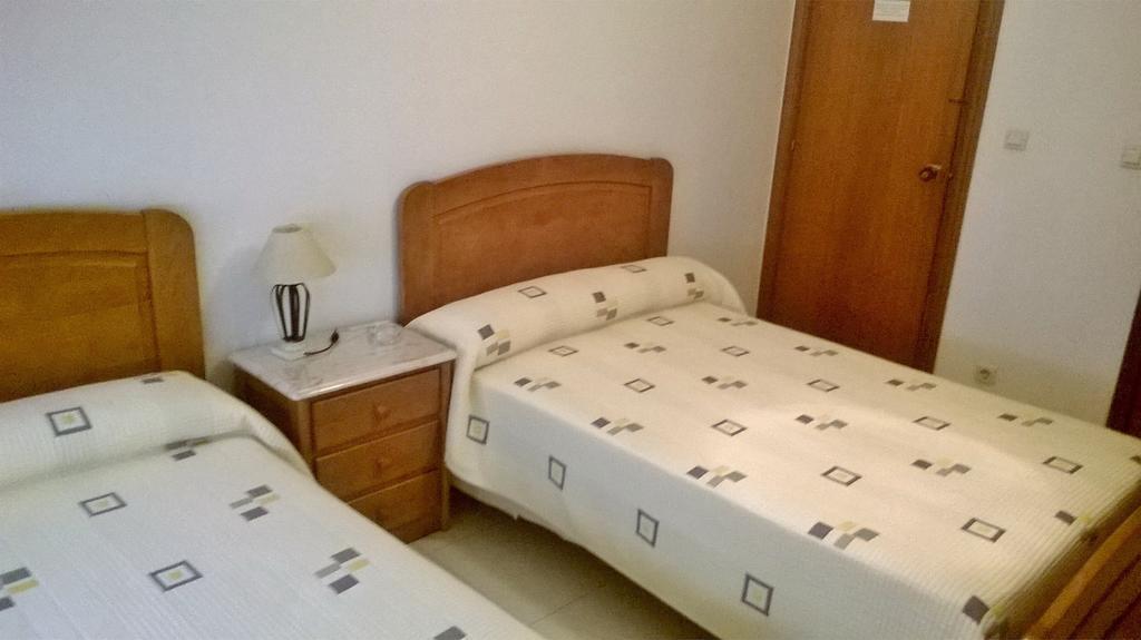 Hostal El Cairo Φερόλ Εξωτερικό φωτογραφία