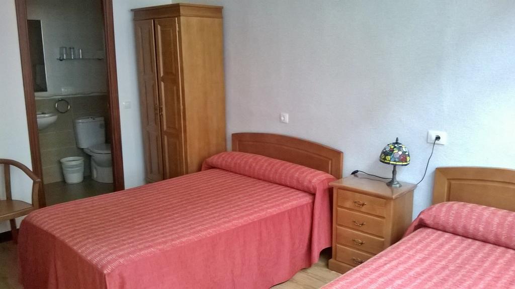 Hostal El Cairo Φερόλ Εξωτερικό φωτογραφία